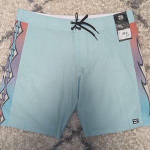Billabong Wave Shorts Brand New